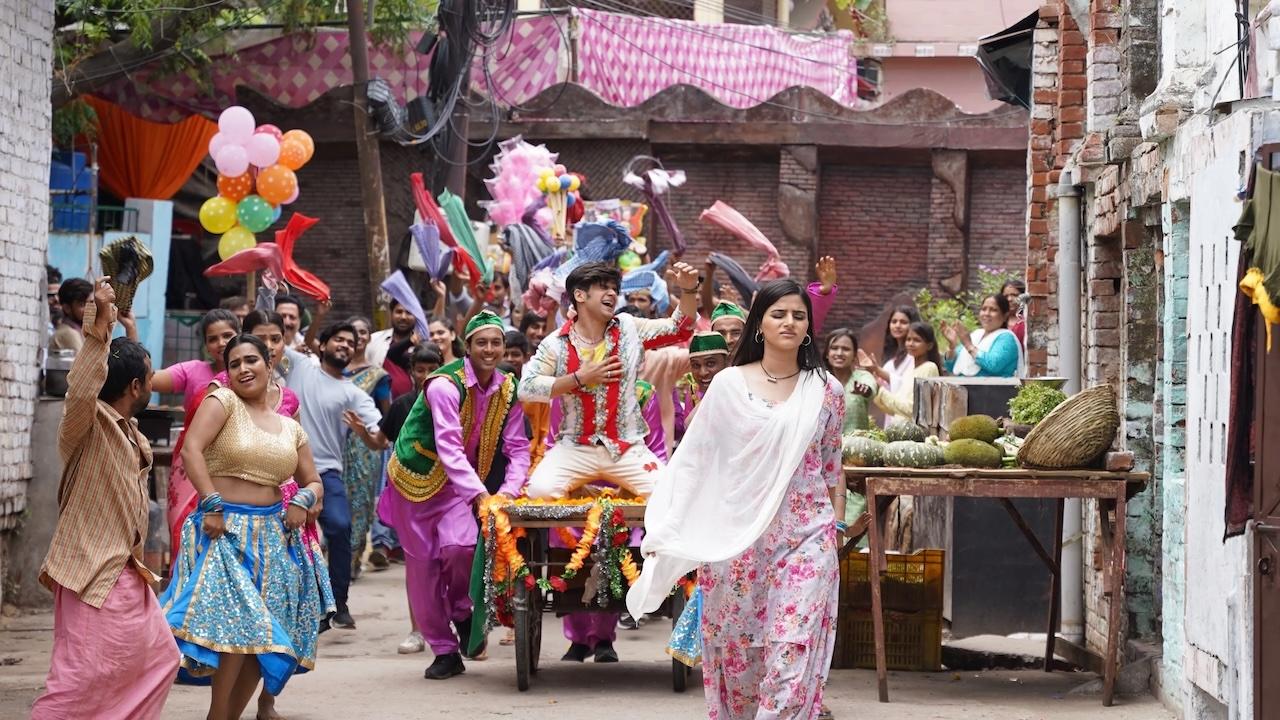 Inn Galiyon Mein Movie Screenshot 1