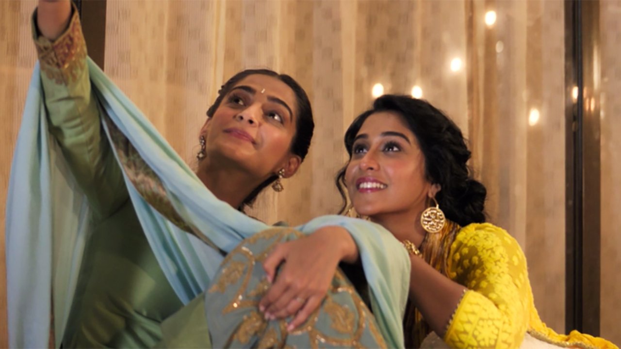 Ek Ladki Ko Dekha Toh Aisa Laga Movie Screenshot 5