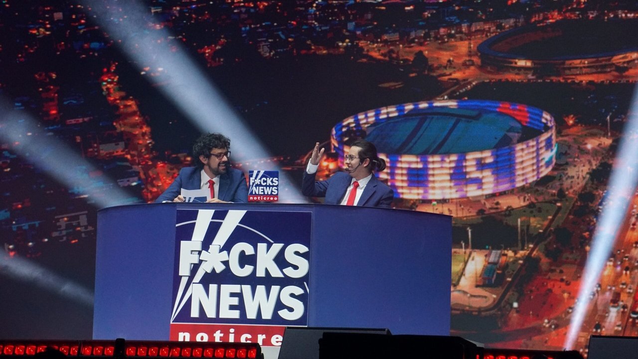 F*CKS NEWS: Demandados en Pantalla Grande Movie Screenshot 1