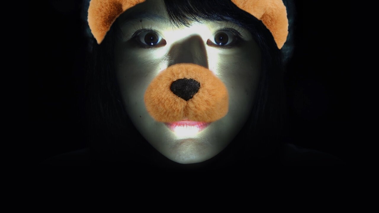 Howling Village Movie Screenshot 4
