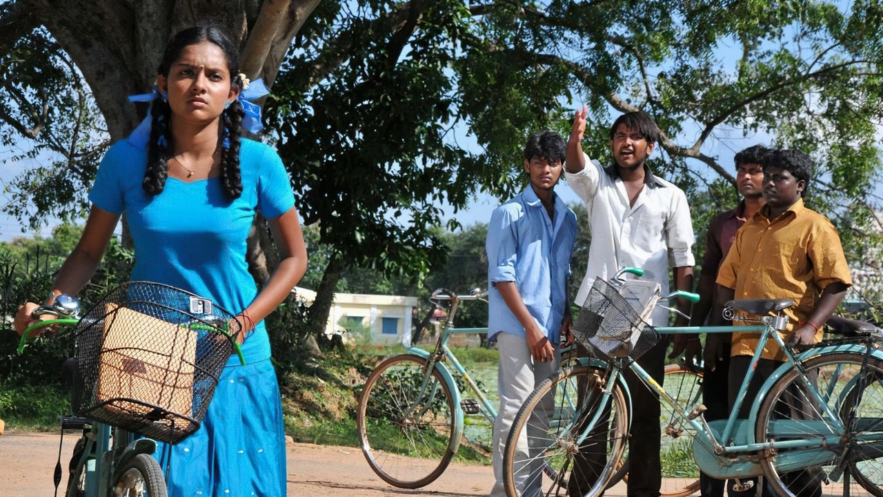 Saattai Movie Screenshot 2
