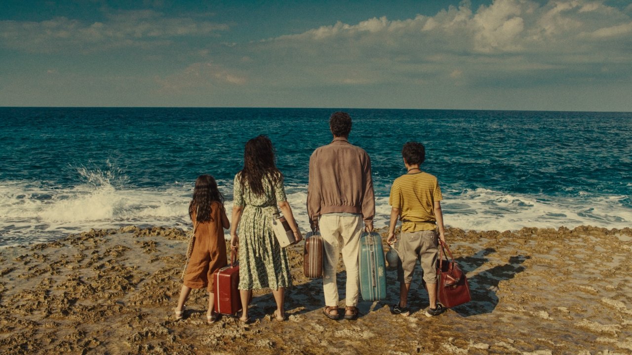 The Sand Castle Movie Screenshot 2