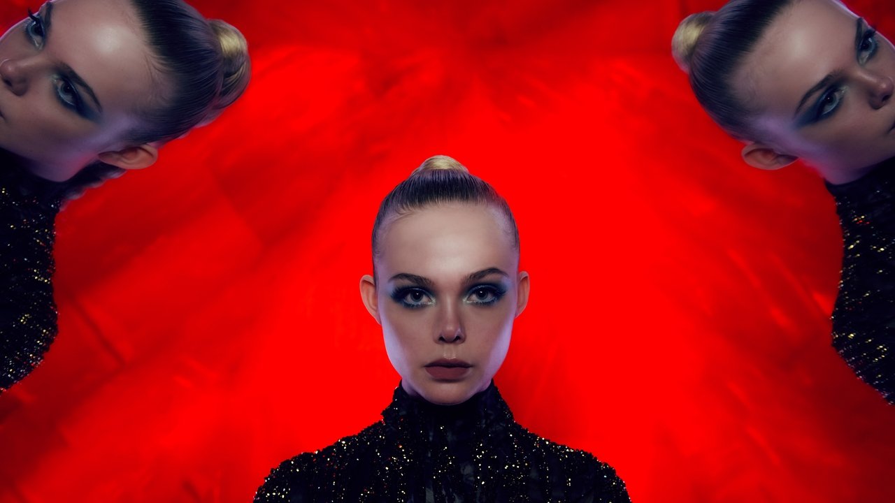 The Neon Demon Movie Screenshot 5