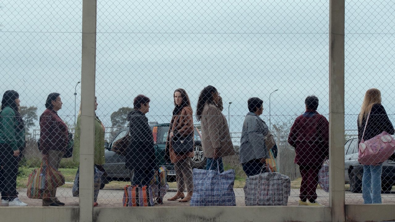The Woman in the Line Movie Screenshot 3