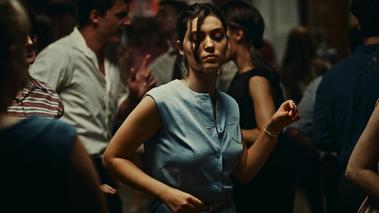 Happening Movie Screenshot 1