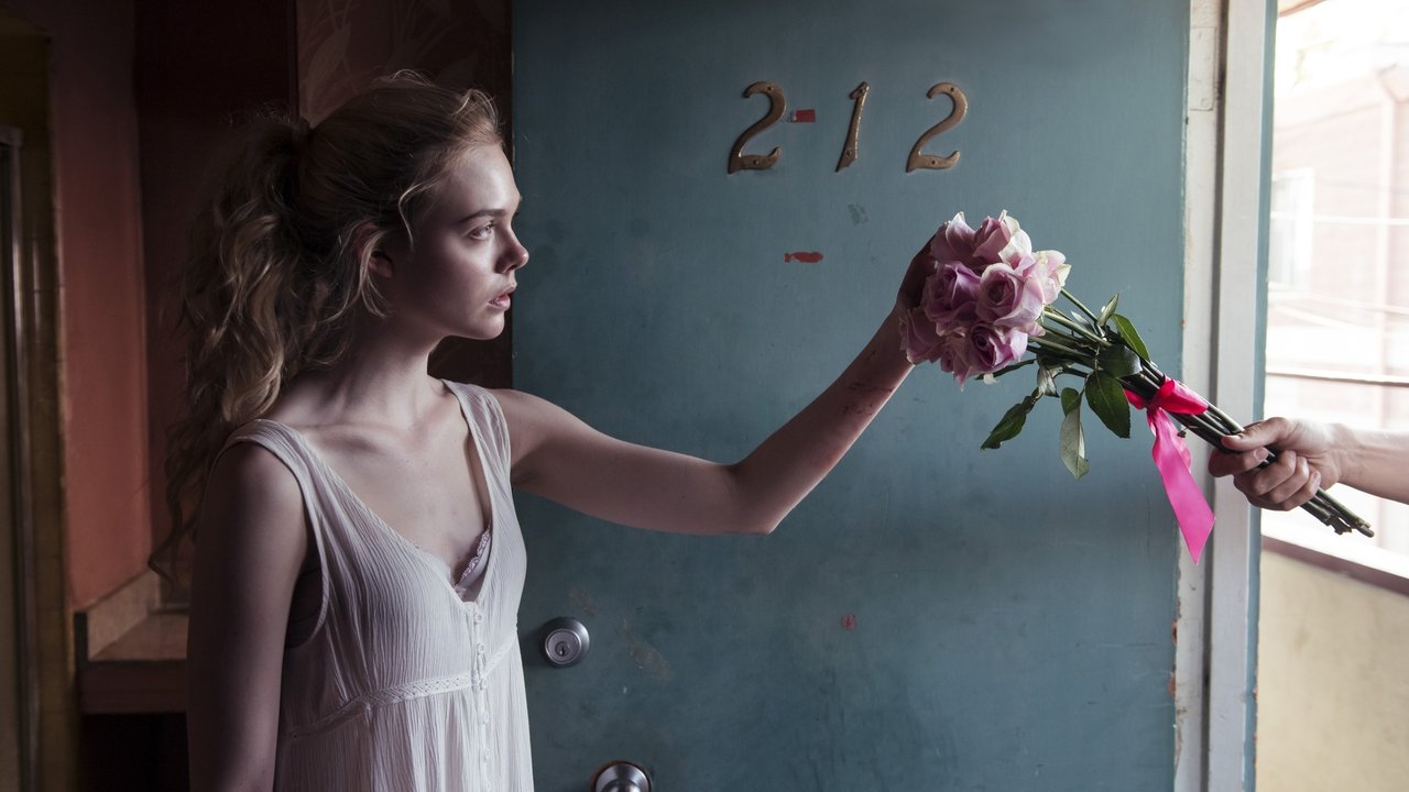 The Neon Demon Movie Screenshot 3