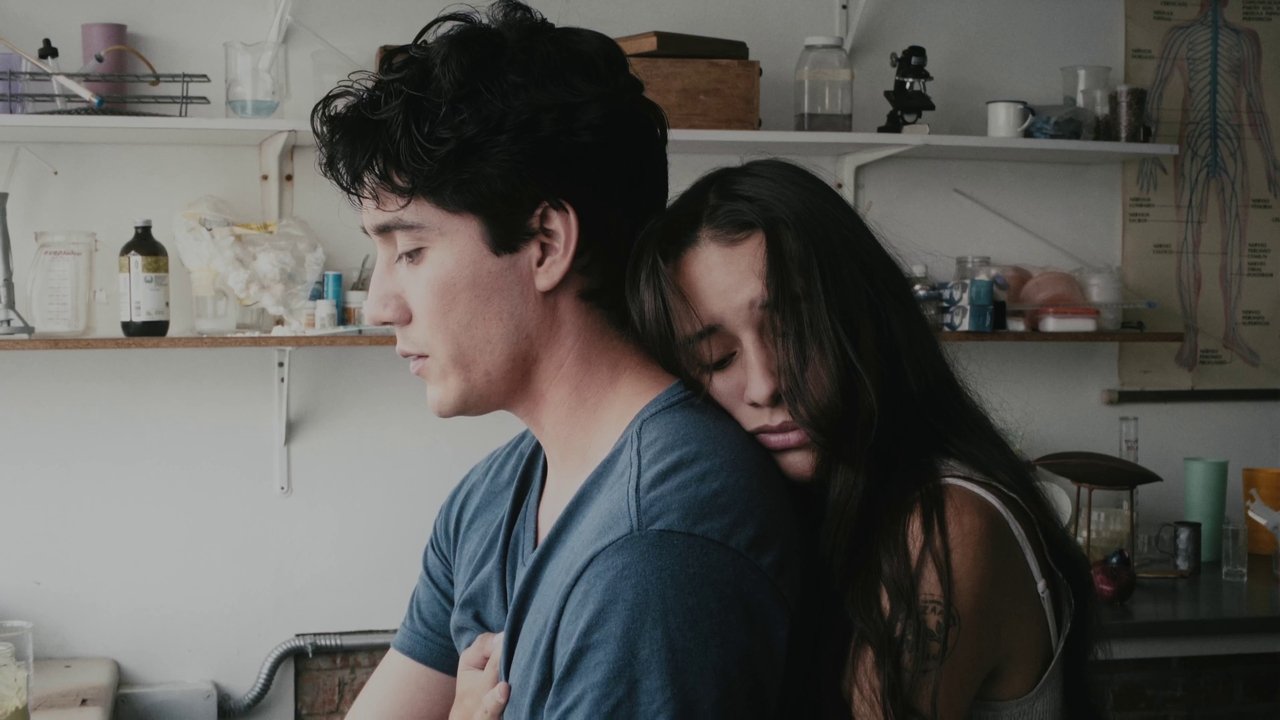 A Dawn To Live In Movie Screenshot 2