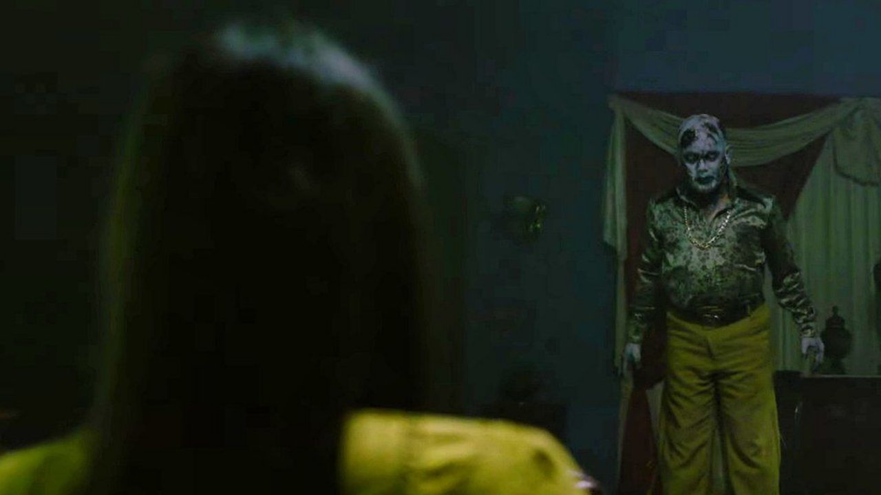 Setan Botak di Jembatan Ancol Movie Screenshot 2