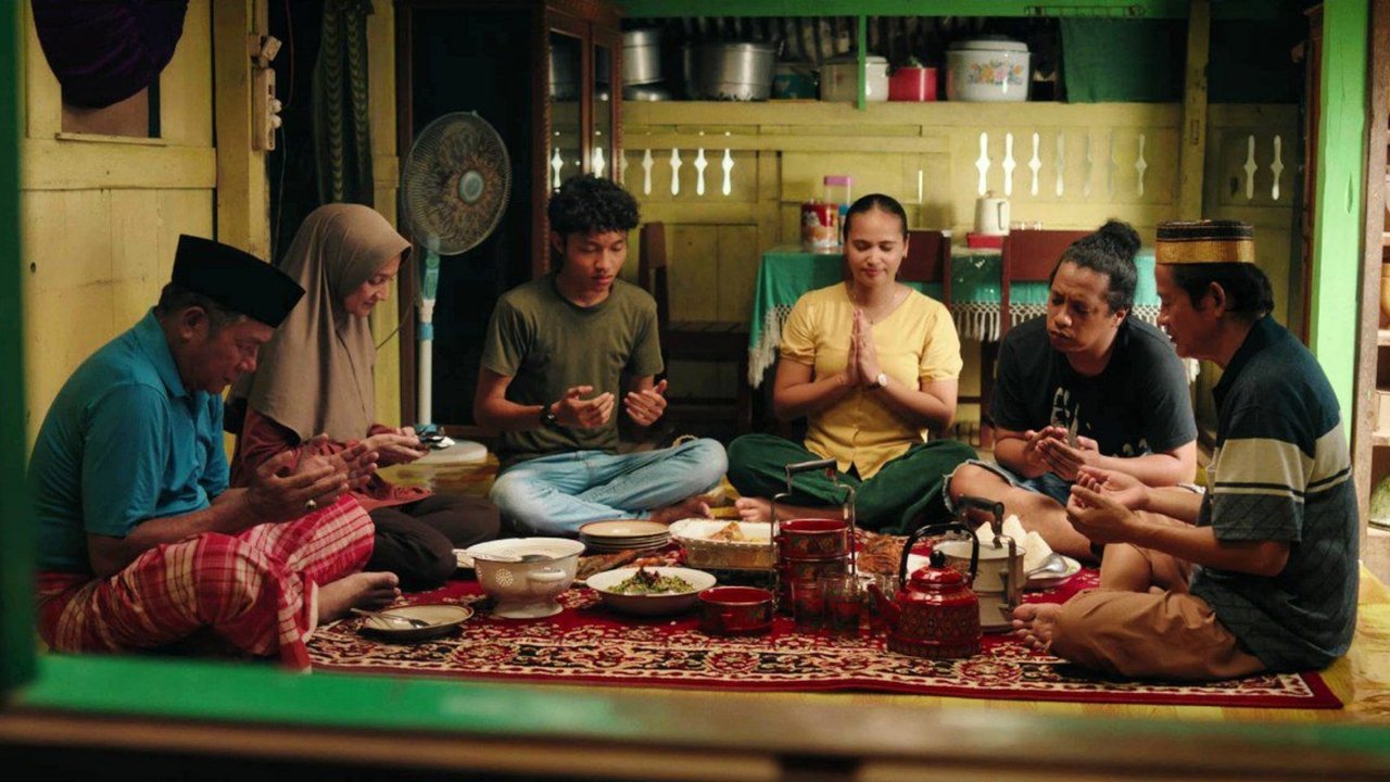 Komang Movie Screenshot 4