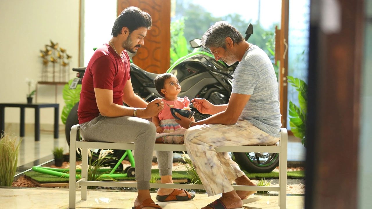 FCUK: Father Chitti Umaa Kaarthik Movie Screenshot 1